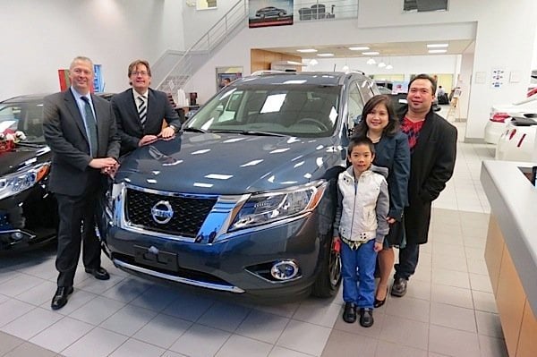Nissan Brand Surpasses Sales of 100,000 Vehicles in Canada