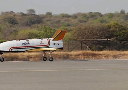 Engineered-Design-Insider-ISRO RSV reusable lander touching down successful landing testOil-Gas-Automotive-Aerospace-Industry-Magazine ISRO's Reusable Lander successful touchdown on runway after first test.